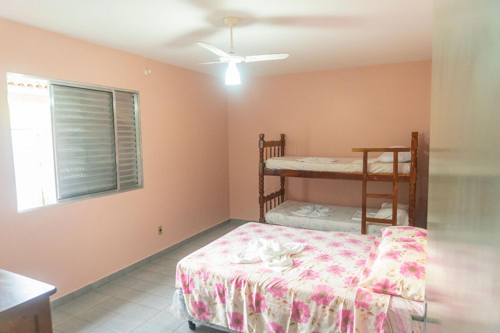 Apartamentos Incriveis Primeira Quadra Mar Wifi Ubatuba Eksteriør billede