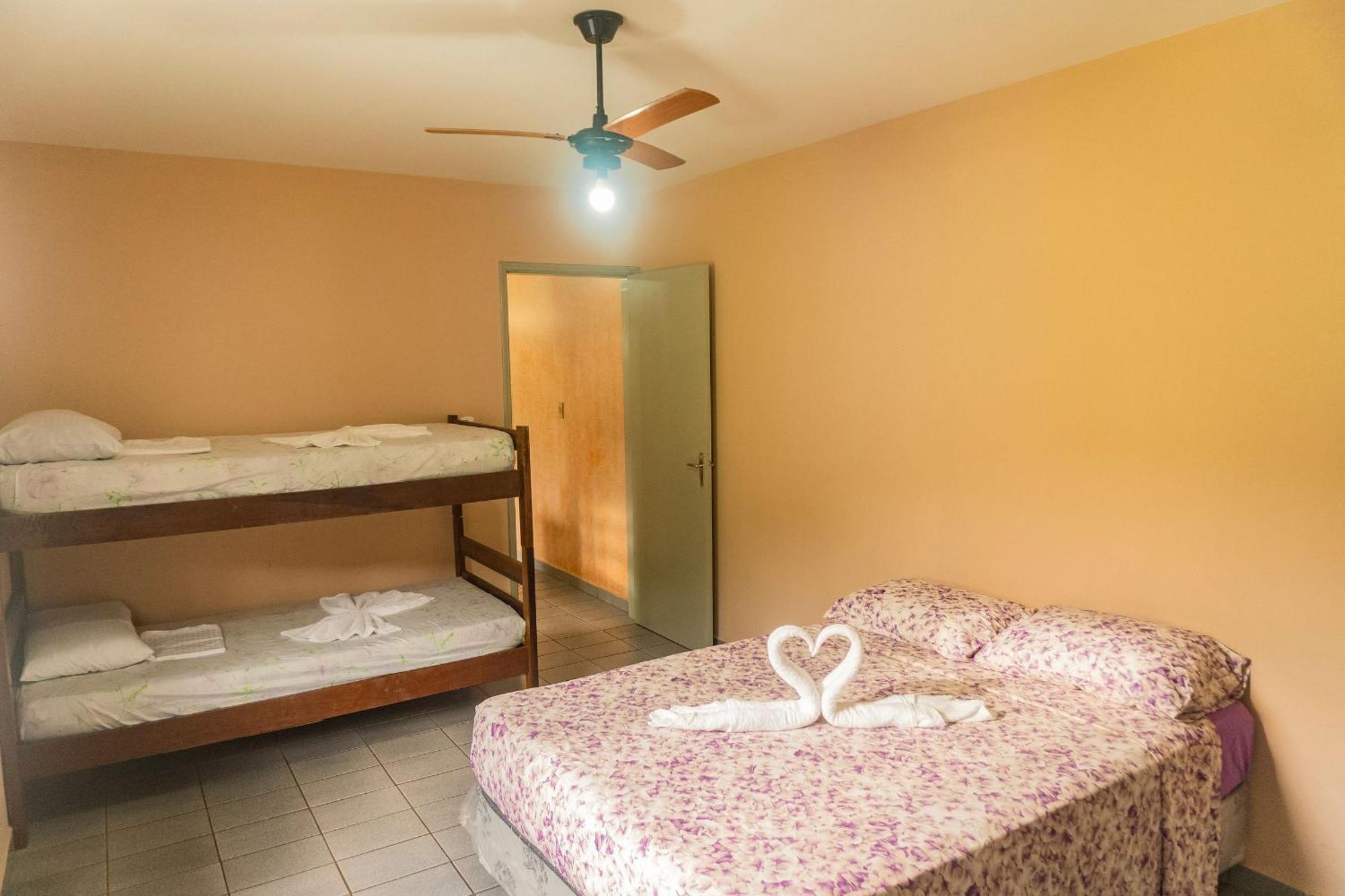 Apartamentos Incriveis Primeira Quadra Mar Wifi Ubatuba Eksteriør billede